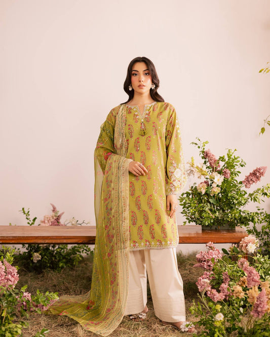 Meadow Grace Floral Farsi Salvar Kurta Set