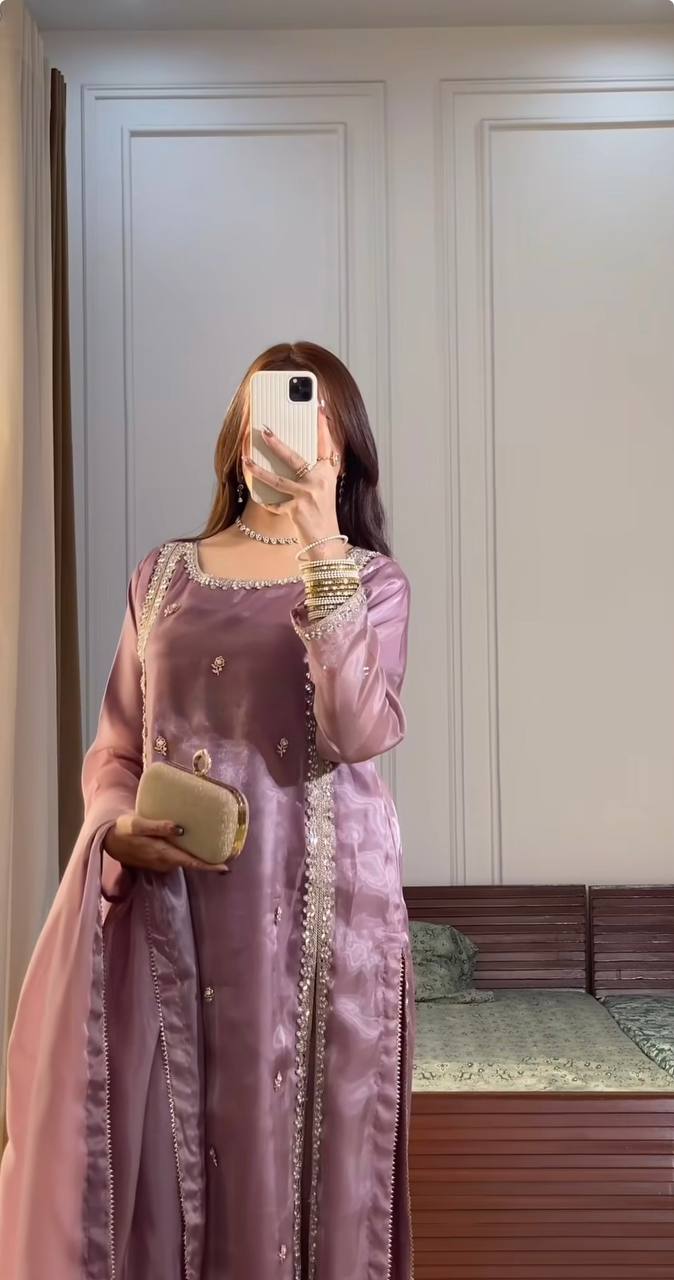 Gulnaar Designer Party Wear Look Pur jimmy choo Silk Top Plazzo & Dupatta Set