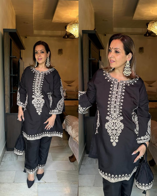 Noir Grace Thread Work Suit