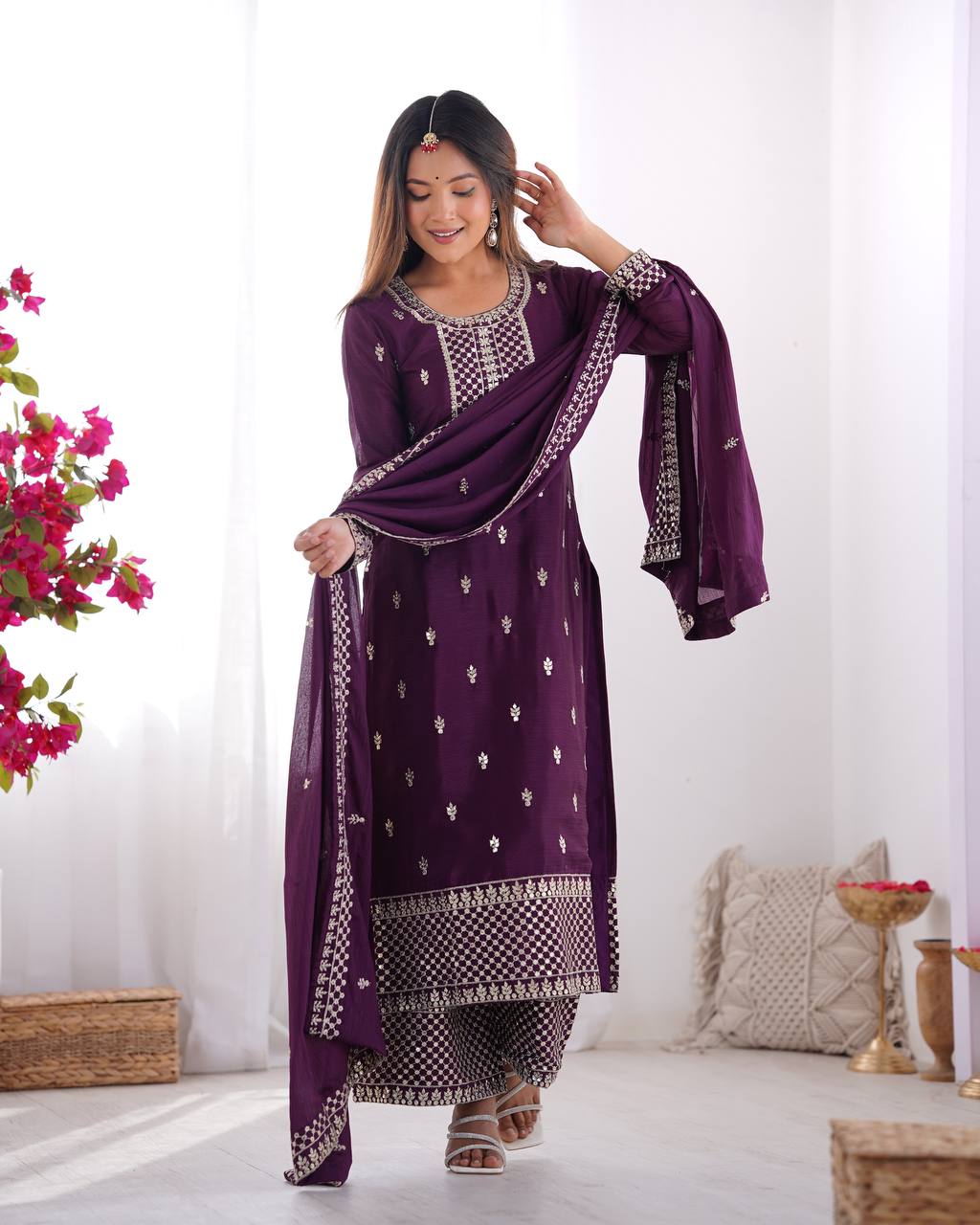 Himanshi Beautiful Pure Chinon Silk Fabric Kurta Set