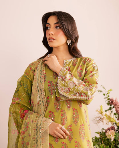 Meadow Grace Floral Farsi Salvar Kurta Set