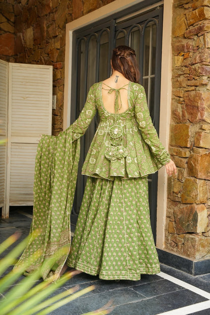 Sharvee Leher Sharara Set