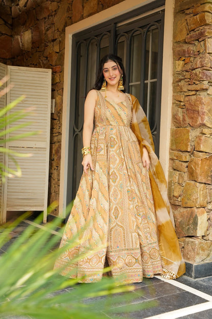 Tarangini Heavy Maxi Set